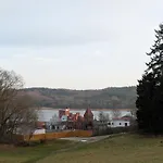 Frieda Mit 2 Schlafzimmern 아파트 사가드
